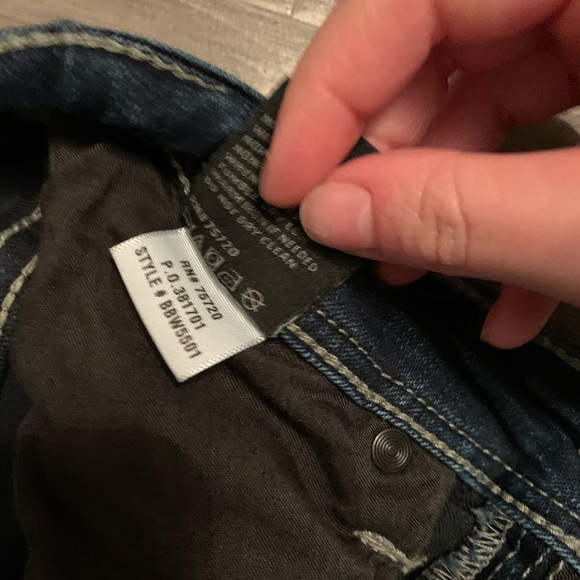 Buckle Black Denim - Picture 7 of 9